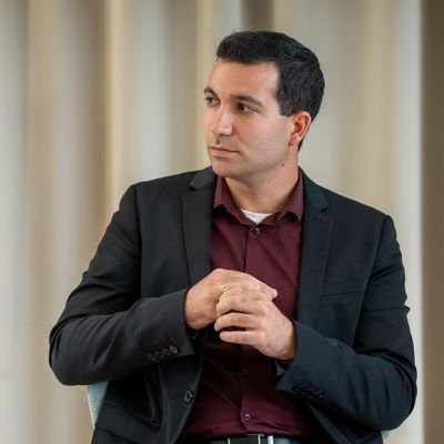 ShaiRosengarten's profile picture. אבא של דור ויעל • יור תנועת אם תרצו • ניתן לפנות במייל:  shai@imti.org.il