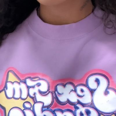 SophieDavi39404's profile picture. I'm Phenomenal 💜 ☺️