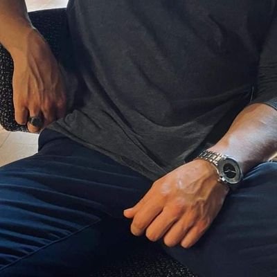 Deseo_Lujurioso's profile picture. Muéstrame tus demonios, y yo podría mostrarte los míos.