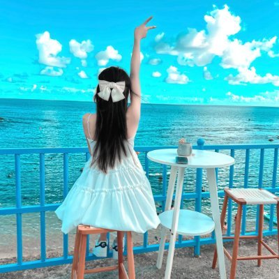 ffyqmyhnmkj's profile picture. Challenges inspire me, sailing tests my limits ⛵, and trying new food gives me a deeper understanding of every culture I visit