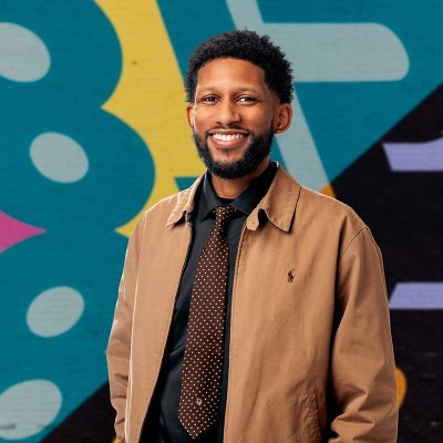 Shaquil_M's profile picture. Journalist turned marketer. Still telling stories, just with a different lens.