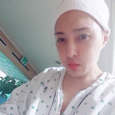 yourant___'s profile picture. “네네 뭐 어찌라고”