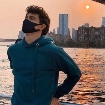 Jenniferkant30's profile picture. Community Manager