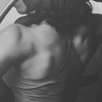 Jzia00's profile picture. Like a lonely star shining alone.