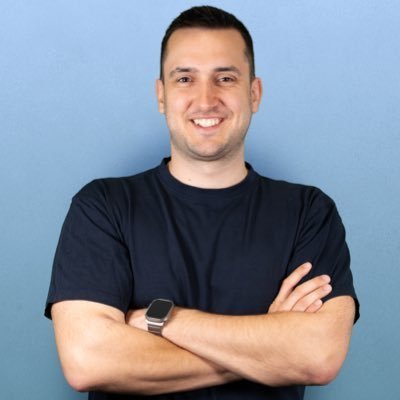 Bitcoin since 2016 | On A Mission To Onboard A Million People Into Crypto I Daily Crypto Show Host 4 | posts are opinions, nfa