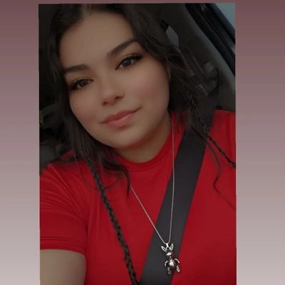 follow on twitch to see my streams 👀
twitch: linglinggotyou
Just a girl that loves cod 🔫❤️ am I the best no but I'm fun 😌