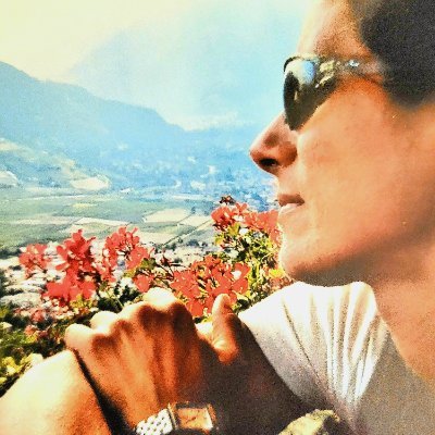 CARMEN52869394's profile picture. 