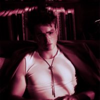 Kit Clarke (@clarkecxtie) 's Twitter Profile Photo Kit Clarke (@clarkecxtie) 's Twitter Profile Photo