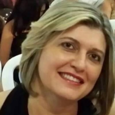Alguém que tem consciência que somente por meio da bondade, fraternidade e amor poderemos conquistar a verdadeira felicidade.