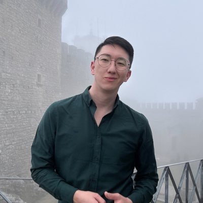 isahangug's profile picture. 