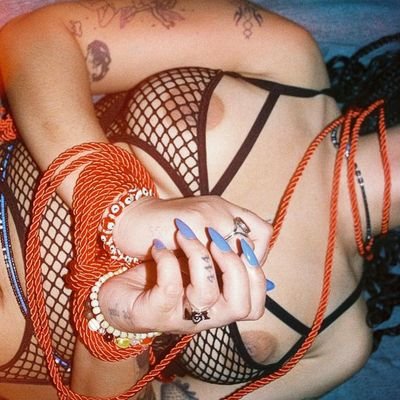 thirsty for your dick hmu for content dm only open for bookings 🍑🍑😈💦 . ain't no shii free on here so miss me w d bs ,hmu on telegram https://t.co/2a4Iw95L1O
