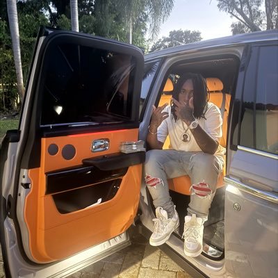 PaidRell448's profile picture. 448G🔌