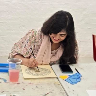 Interested in human rights, asylum seekers, and politics.
I do calligraphy on IG: Raiya.Writes
All tweets are personal.