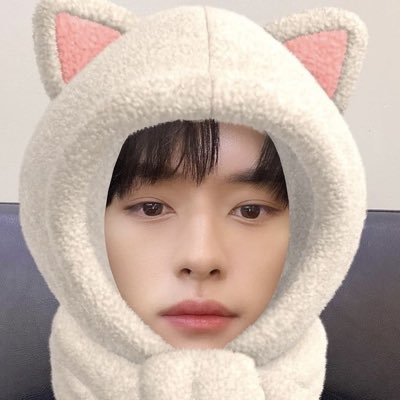 mellvleek's profile picture. ᴇꜱꜰᴘ ִֶָ 𓂃 ࣪˖ ִֶָ🐇་༘࿐ 𝙨𝙩𝙚𝙥 𝙤𝙪𝙩!                🩷💜💙