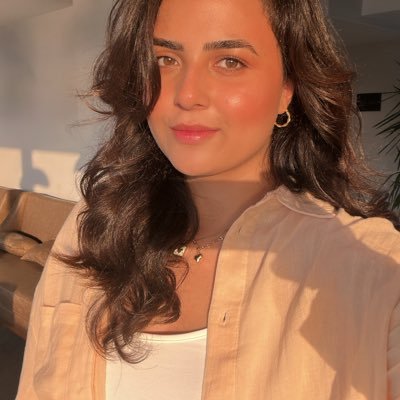 dgulbahar2's profile picture. 