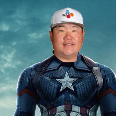 mrjonesandme9's profile picture. 