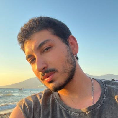 alperencagann's profile picture.