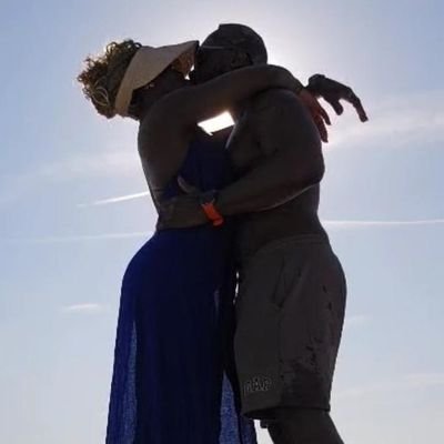 Like, follow, RT! Black swinger couple looking to connect and share some pf our world! Content creators hit us up.