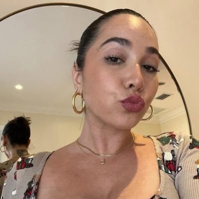 cherylvannon's profile picture. 