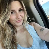 sandra (@sandrakyle7654) 's Twitter Profile