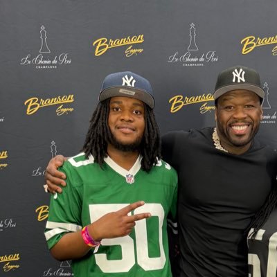 kach_ty's profile picture. @Arsenal | @NYKnicks | @NYJets | @Yankees |🇿🇼🇲🇼|