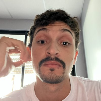 f_renatolima's profile picture. Video Editor for Youtubers