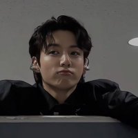 silkenexit (@silkenexit) 's Twitter Profile
