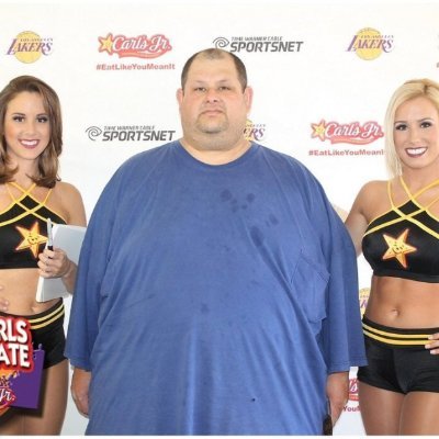 Knenky's profile picture. Loser who is bad at his job