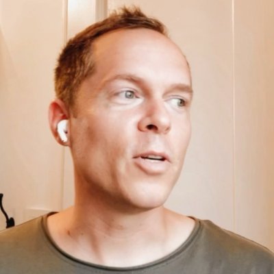 Founder @ Ghost Agency | Words @duolingo & @hinge | Helping brilliant people scale their best ideas.