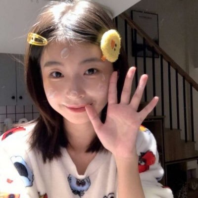 喜歡交友/騎行
/性愛不露臉分享 多一份理解 少一份猜忌
希望有風的日子里都有你相伴 
#禁止認親