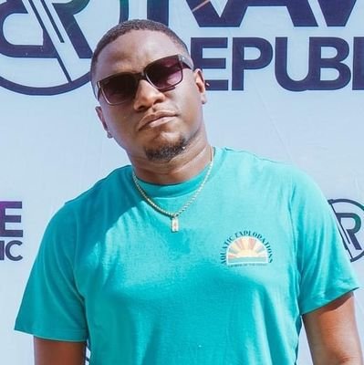 Carlos ππ΄ Profile