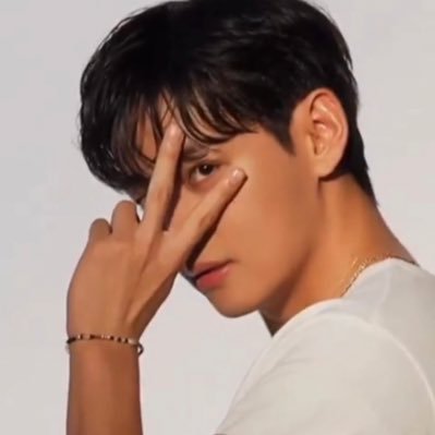LoVe is just a word until someone comes along and gives it meaning💜 BORAHAE 💜 Standing with Taehyung Today, Tomorrow and Always! 🇺🇸 #TaeCrew