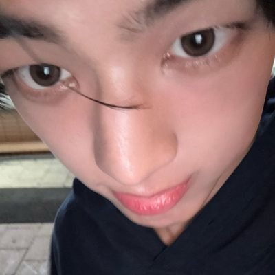 Miknoohod's profile picture. kalo nggak dohoon ya taesan. gitu aja hidupnya #unlabeled. homophobic dni yep.