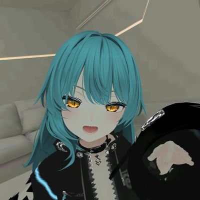 新社会人になったよ!Clusterの住人、色んなワールドの常連さん アバターいじり楽しい 日常垢@Sion_Reality