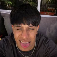 Enzo (@enzoogaga) 's Twitter Profile