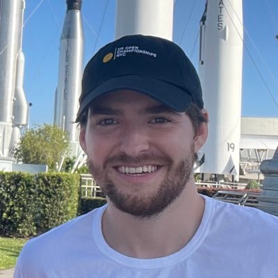 MainStill158763's profile picture. everything is right 
but I am not 🚫 right
