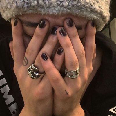 yzbloo_'s profile picture. 🎧ྀི.      girlfromthemoon                                                                         ˚⊱🪷⊰˚      ִֶָ𓂃 ࣪ ִֶָ🐇་༘࿐     ˚⊱🪷⊰˚