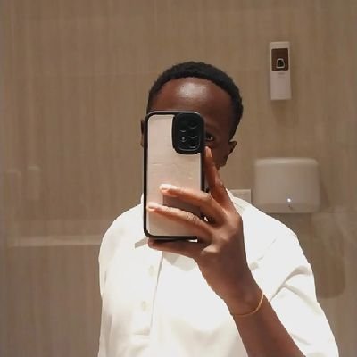 networkbeau's profile picture. manners maketh the man🧨