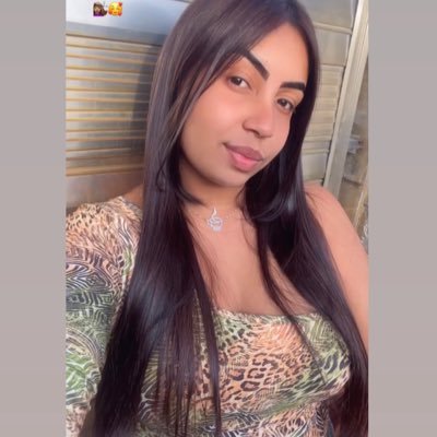 Ainda que minha mente e meu corpo enfraqueçam, Deus é minha força, ele é tudo que eu preciso. / 22y / Cecilia 👑💕