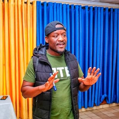 AllThingsEducation|Photography|humanitarian|IT|mentorship|networking|some typa writer |opinionated|budding expressionist|Founder @AgapeFSC|