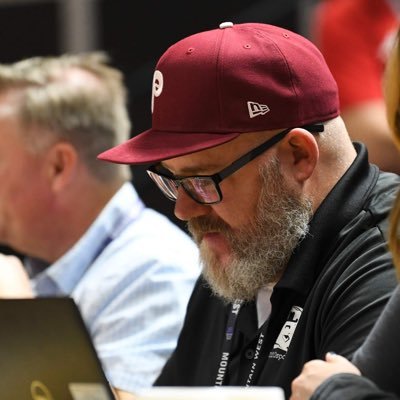 Founder/ publisher of https://t.co/23XmHBDdi9 • Award-winning sports writer in MI, TX and Wyoming • Follow @7220sports #7220sports *Official Heisman Trophy voter*