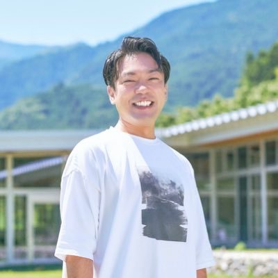 神山まるごと高専 教学マネジメント室長・社会科・学生応援・起業家講師連携|早稲田大学教育総合研究所特別研究員|国家資格キャリアコンサルタント|一般社団法人社会構想デザイン機構理事|単著『高校生の自己決定を支援する進路面談』 #キャリア教育 #アントレプレナーシップ教育 #探究学習 #旅50カ国 #二拠点生活