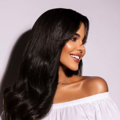 أُنثى على هَيئة عطر، صَدرَ لي: سمراء هاربة - امرأة لا تُقهَر🇰🇼