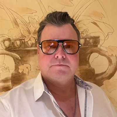 movie producer, serial entrepreneur, 8 figure real estate investor, & The Sports Consultant To The Stars™️