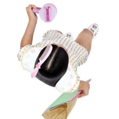 klosies's profile picture. artist , 3d modeler , designer , fashionista !!