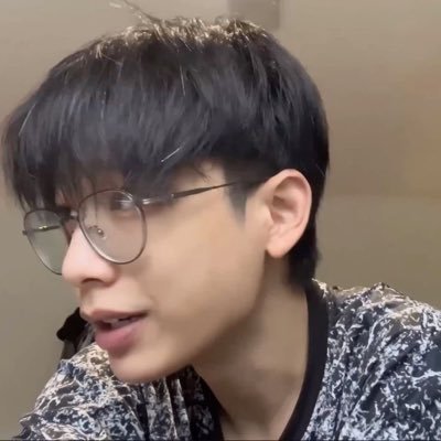 lovelicatty's profile picture. 