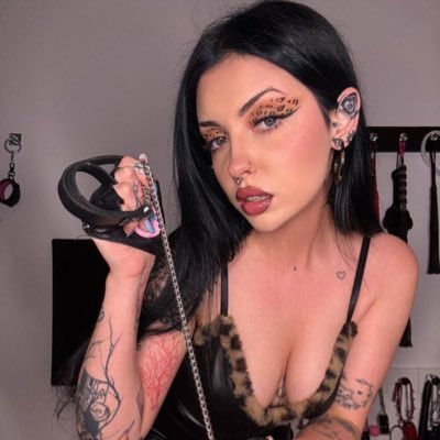 GoddessGla29681's profile picture.