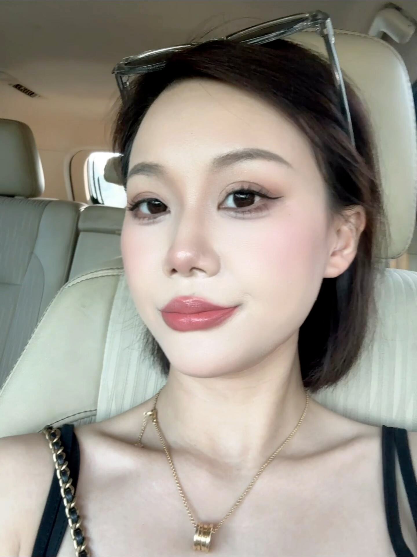 After being single for a long time, I feel lonely and want to find someone to accompany me and fall in love.