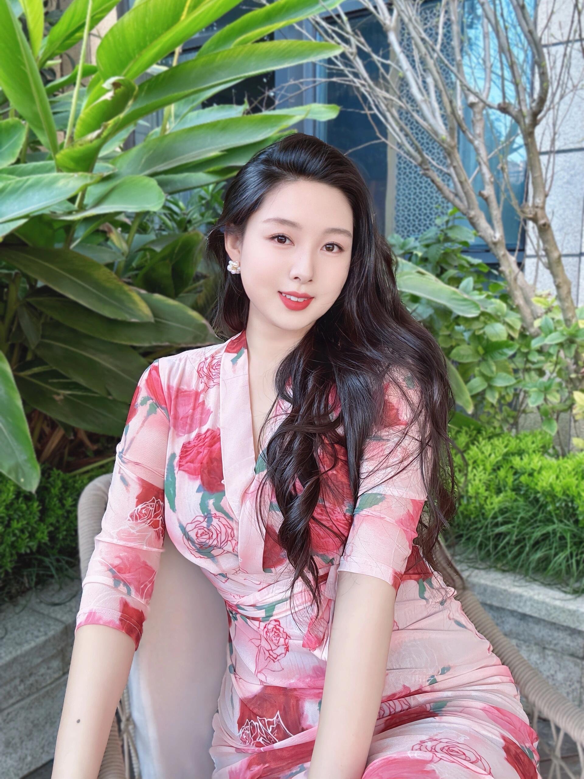 Otuni88684's profile picture. 