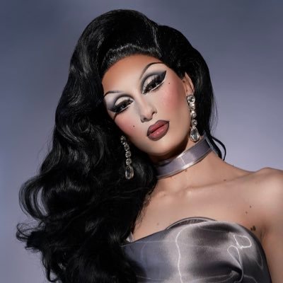 @Max_DragQueen